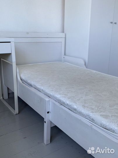 Кровать IKEA сундвик