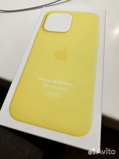 Оригинальный силиконовый чехол iPhone 14 Pro Max