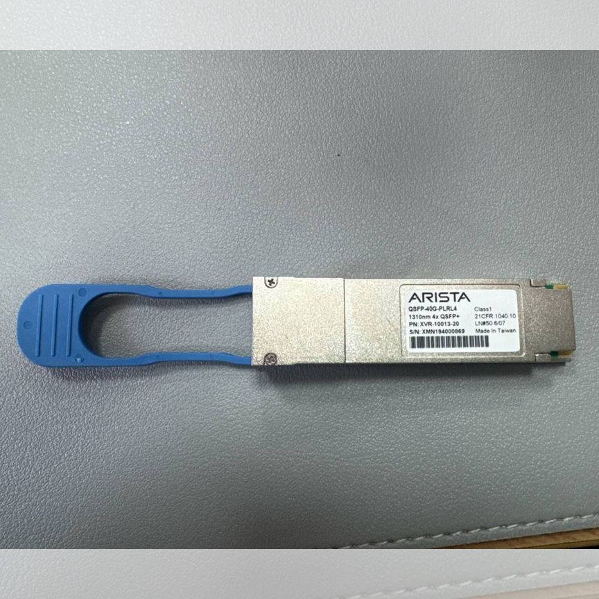 [QSFP-40G-PLRL4] Трансивер Arista Qsfp-40g-Plrl4