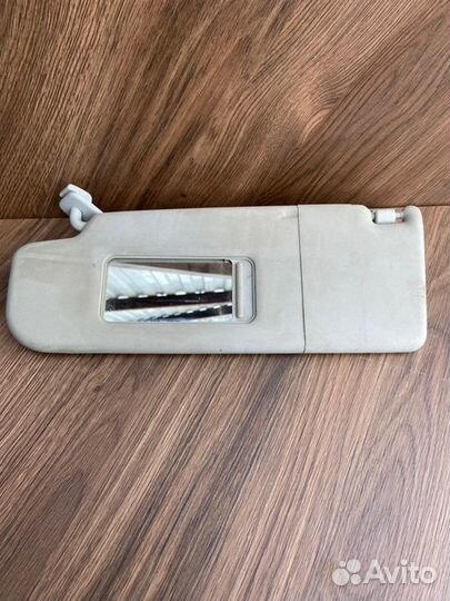 Козырек солнцезащитный левый Volkswagen Golf 5 BSE