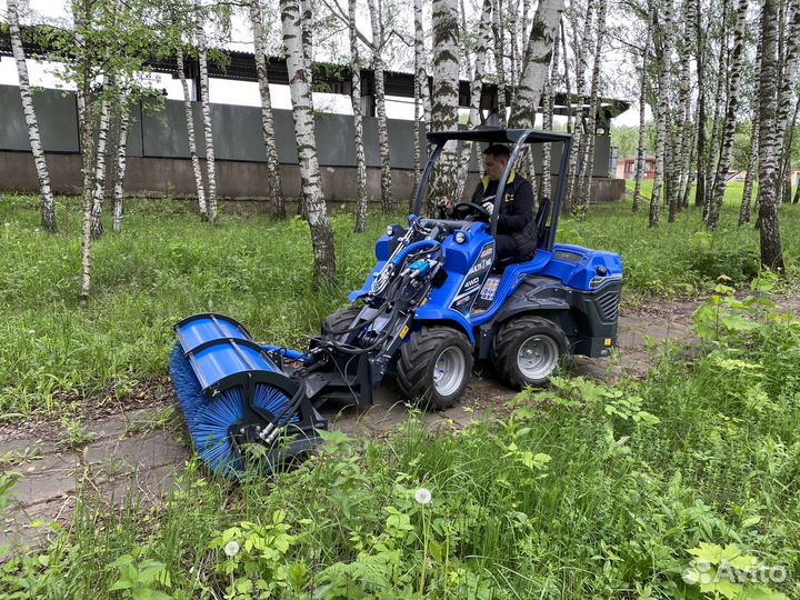 Щетка 1300 мм для мини-трактора Multione