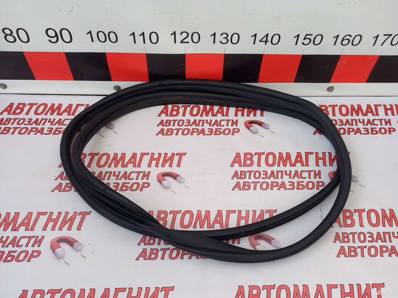 Уплотнитель двери задней левой Киа Соренто 4 MQ