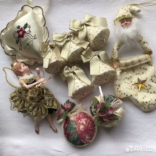 Новогодние игрушки