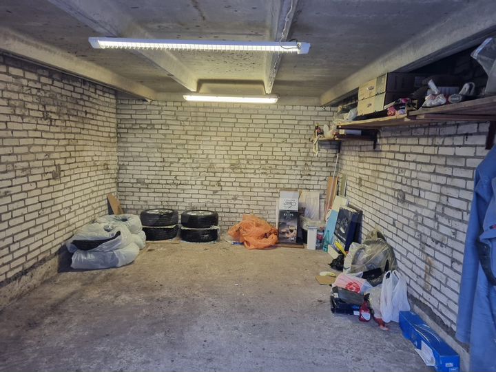 Гараж, 24 м²