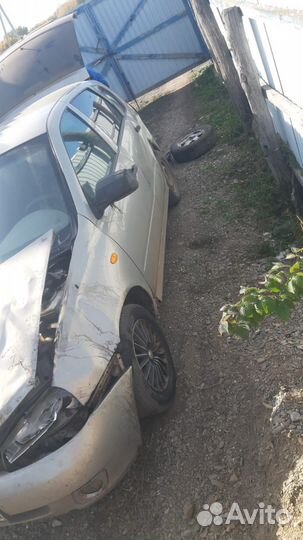 LADA Kalina 1.6 МТ, 2006, битый, 176 000 км