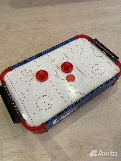 Настольный аэрохоккей