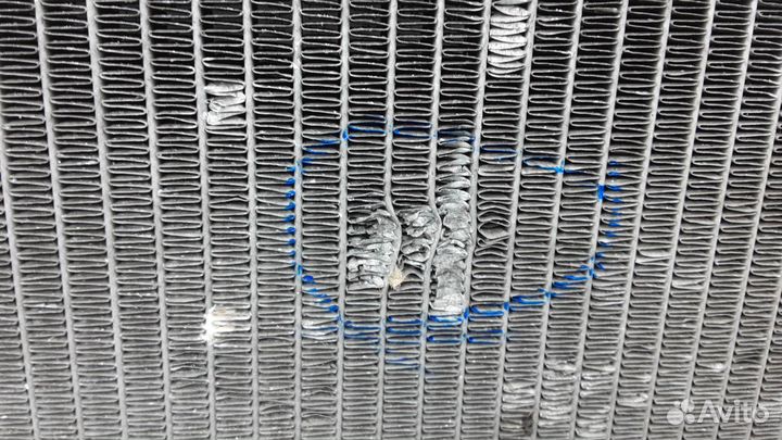 Радиатор основной Peugeot 3008 2010