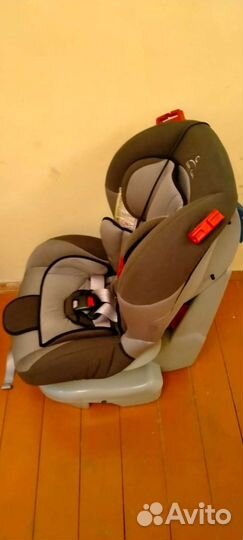 Детское автокресло от 0 до 25 кг baby care