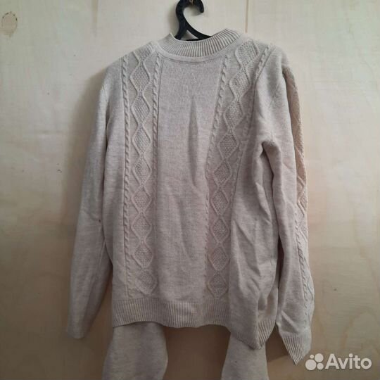 Костюм женский