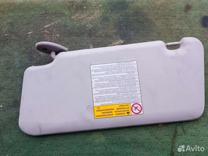 Солнцезащитный козырек Сузуки Гранд витара 2008 г