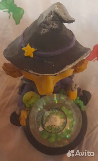 Фигурка для интерьера с водяным пузырем