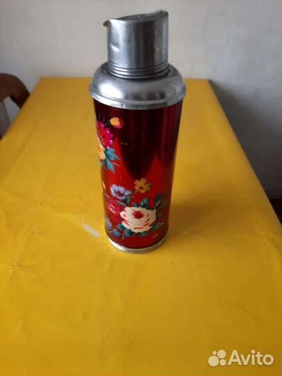 Посуда домашняя, современная и ретро