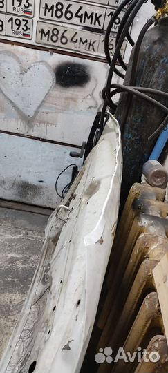 Капот на hyundai