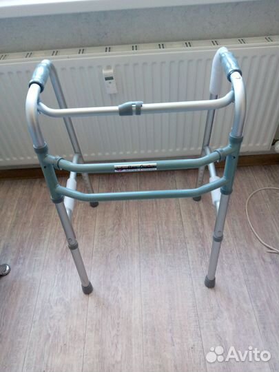 Ходунки детские совершенно новые