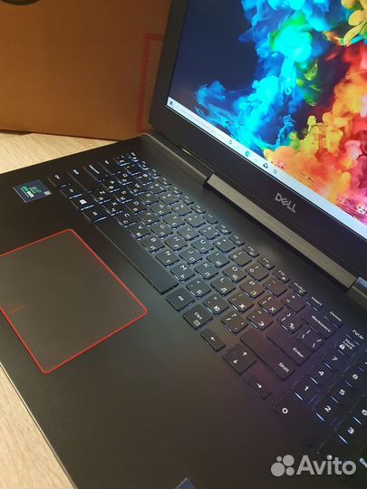 Ноутбук игровой Core i5. GTX 1050. озу 16гб.Ssd640