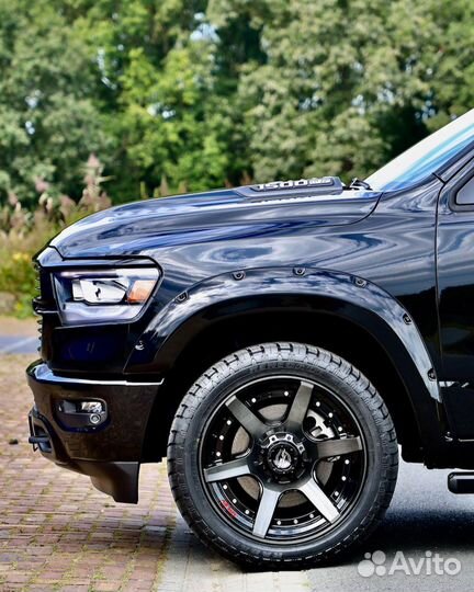 Диски 4Play 20x10 6x139.7 ET-20 Hummer H3 Ram 1500