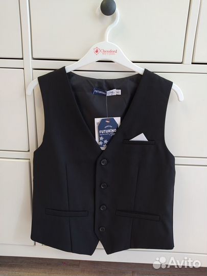 Жилетка школьная новая