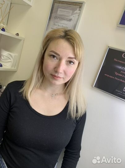 Перманентный макияж бровей