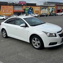 Chevrolet Cruze 1.8 AT, 2011, 169 000 км, с пробегом, цена 890 000 руб.