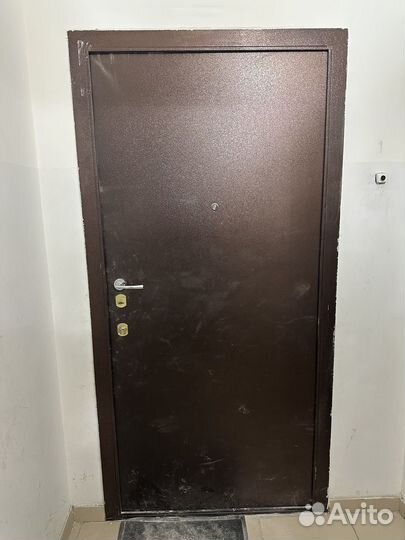 Дверь входная металлическая