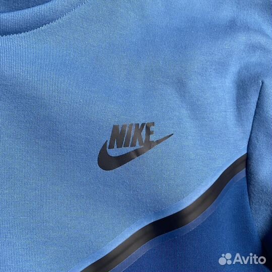 Nike tech fleece