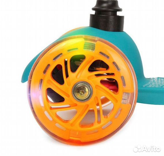Самокат детский трехколесный новый