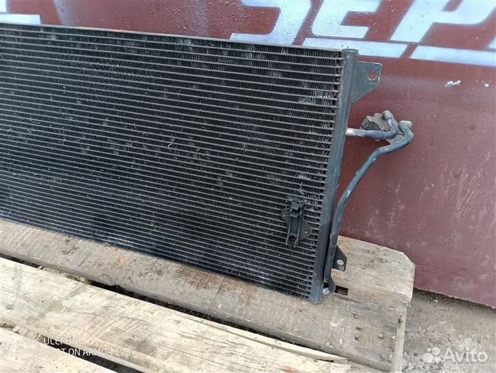 Радиатор кондиционера Audi Q7 4L 3.0 BUG 2007