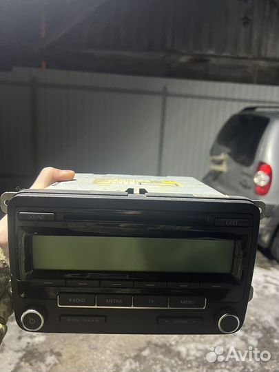 Штатная магнитола Jetta 5