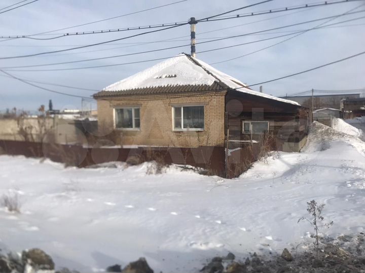 Дом 52 м² на участке 12 сот.