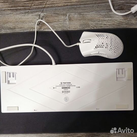 Игровая клавиатура и мышка