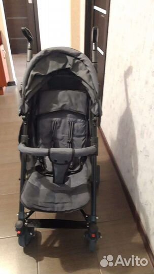 Прогулочная коляска трость