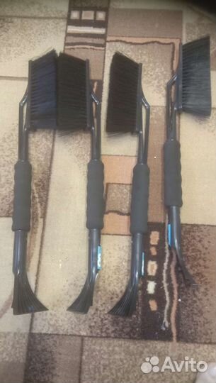 Щетка автомобильная