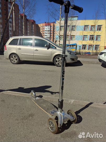 Самокат Micro kickboard