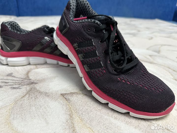 Кроссовки женские adidas