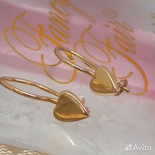 Золотые серьги