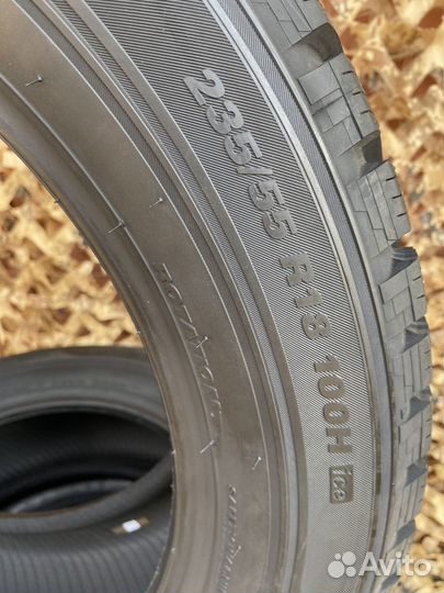 Marshal WinterCraft SUV Ice WS31 235/55 R18 100H