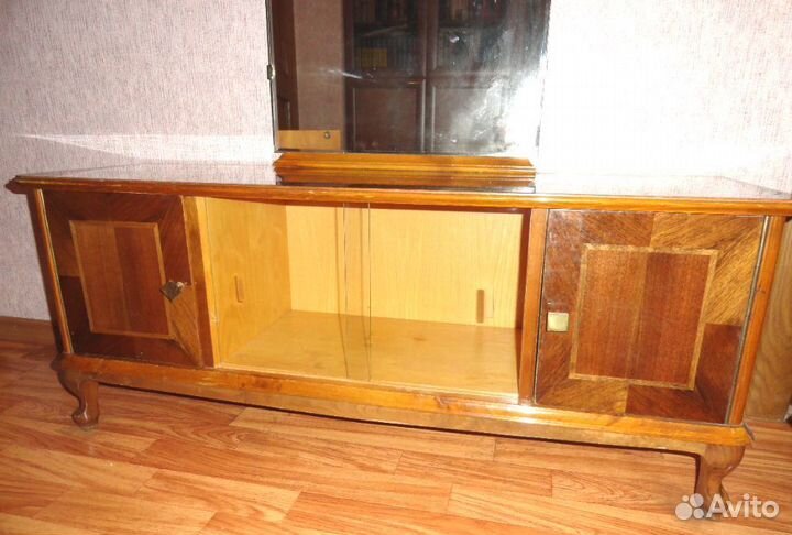 Винтажные трюмо и тумбы (Болгария)