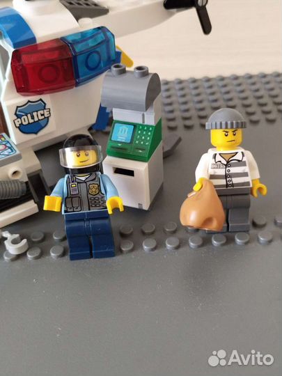 Lego 10751. Lego 10720