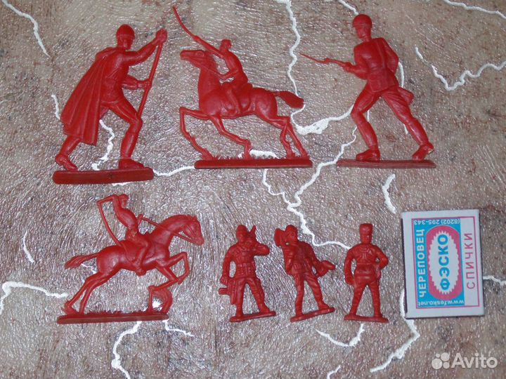 Игрушки Пистолеты Солдатики Машинки Танки СССР