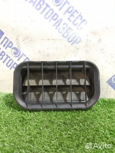 Воздушный клапан кузова задний правый Ford Mondeo