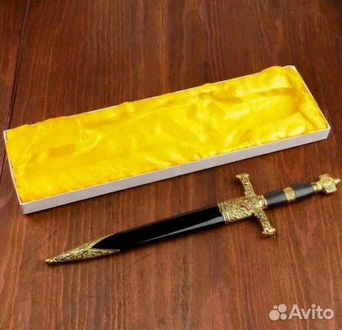 Кинжал сувенирный 