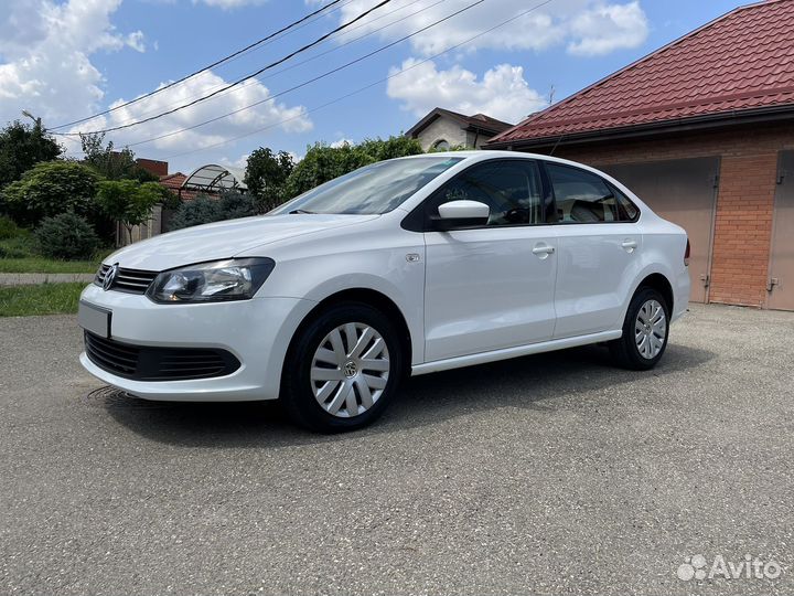 Volkswagen Polo 1.6 AT, 2011, 125 376 км