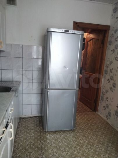 3-к. квартира, 60 м², 1/9 эт.