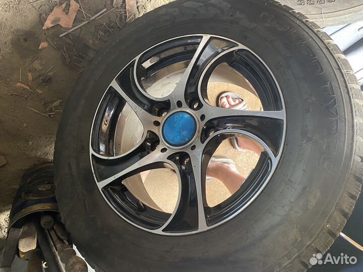 Nokian Tyres Outpost AT 215/70 R16