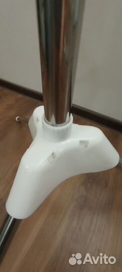 Вешалка держатель для всего