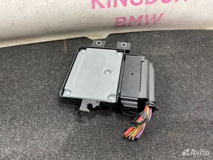 Блок управления ручным тормозом Volkswagen Tiguan