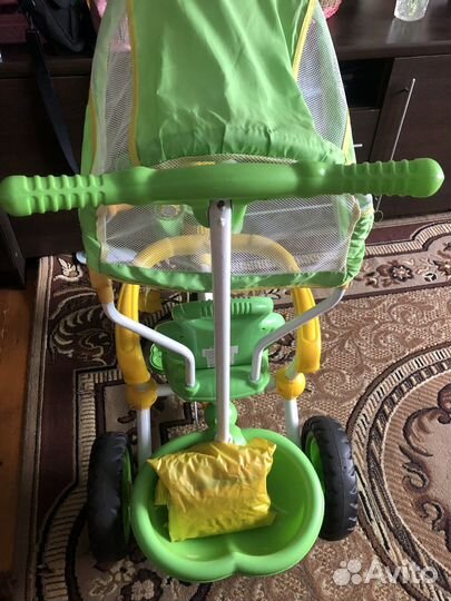 Детский велосипед трехколесный с ручкой