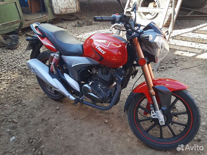 Stels flame 200