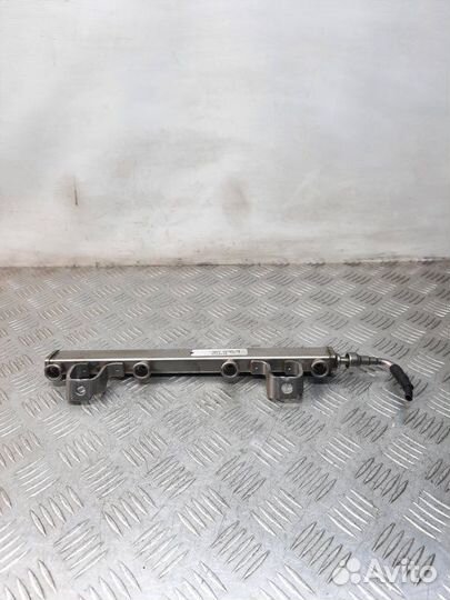 Топливная рампа Ford Mondeo 2.0 aoba 2007