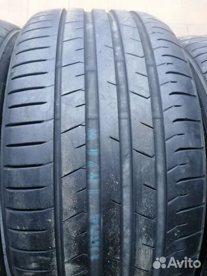 Toyo Proxes Sport 245/35 R20 и 275/30 R20 97Y